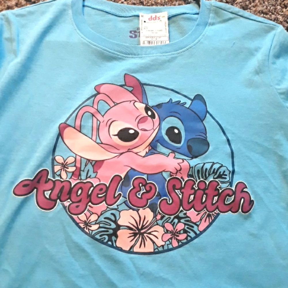 Angel and stich shirt. Size L in Jr. Brand new.